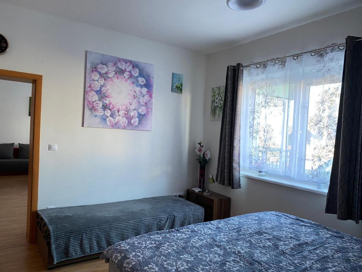 Apartman c.8 Magnolie Třeboň Esterno foto